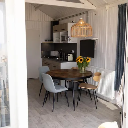 Holiday home Willy Zuid *